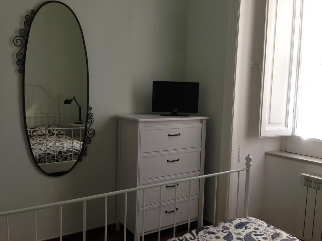Casa Mimmi B&B Napoli Oda fotoğraf